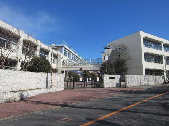 Junior high school. Hamura Municipal Hamura 881m until the first junior high school
