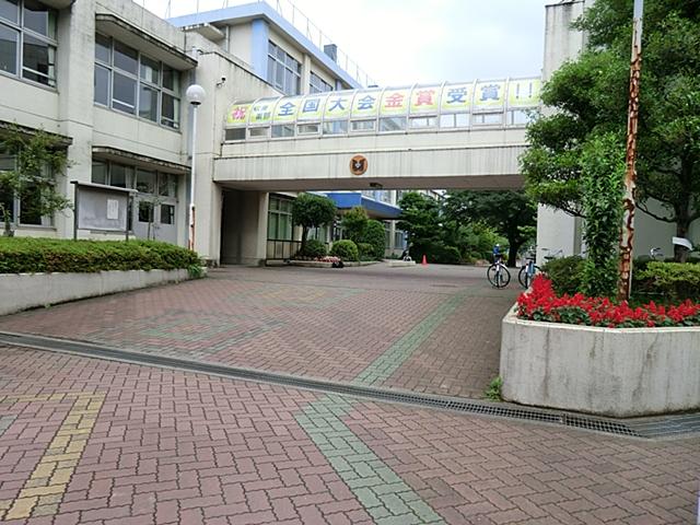 Junior high school. Hamura Municipal Hamura 815m until the first junior high school