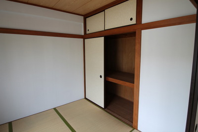 Receipt. Storage of Japanese-style room, Large capacity! 