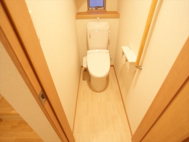 Toilet. Building 2