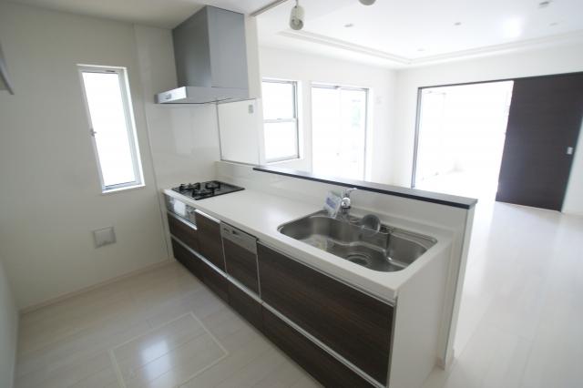 Same specifications photos (Other introspection). Same site specification construction cases kitchen