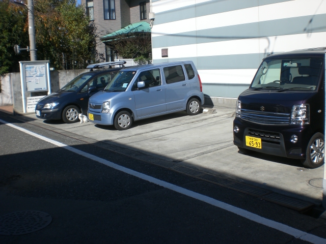 Parking lot