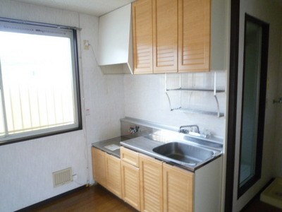 Kitchen. Gas stove installation Allowed