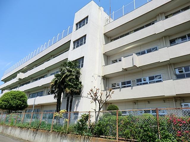 Primary school. Higashi Kurume Municipal Minamicho to elementary school 747m