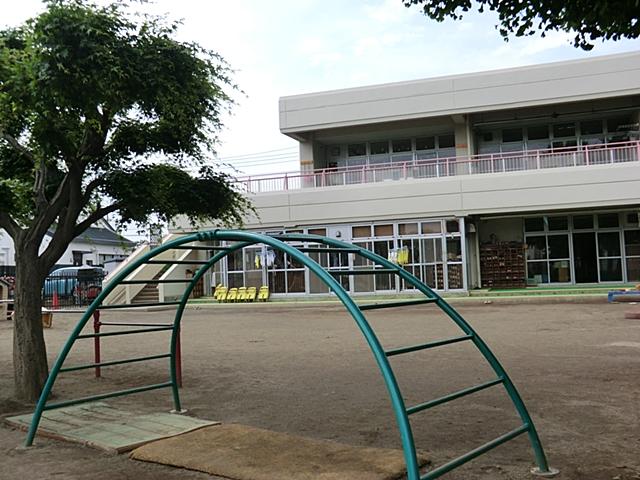 kindergarten ・ Nursery. Center 330m to nursery school