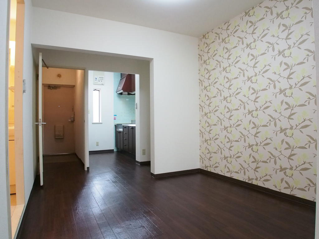 Living and room