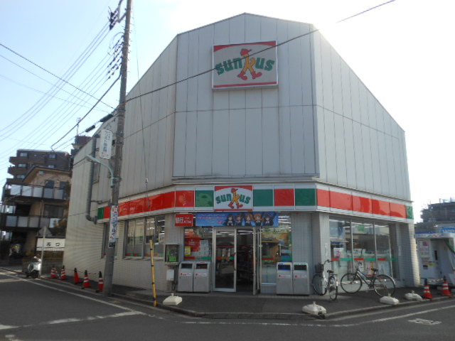Convenience store. Sunkus Higashi Kurume Station West Exit store up (convenience store) 159m