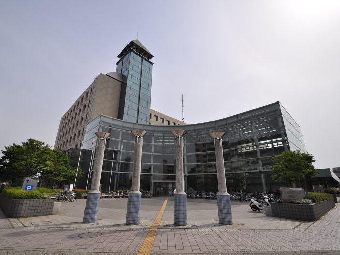Government office. Higashi Kurume 1050m to city hall