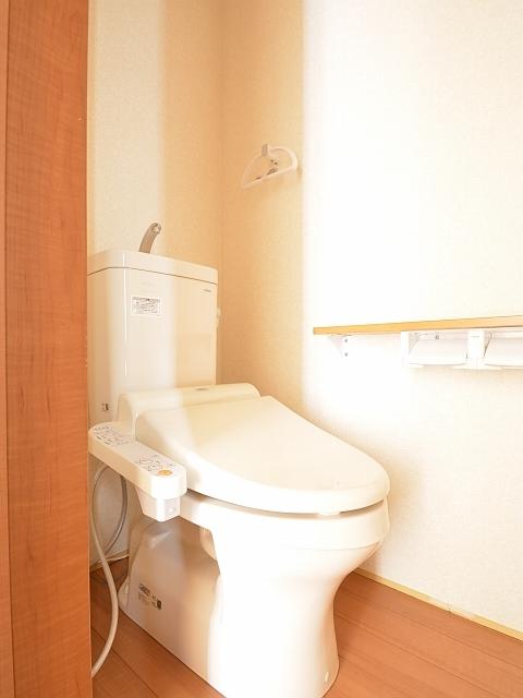 Toilet. Higashi Kurume City center-cho 6-chome toilet 1 Building