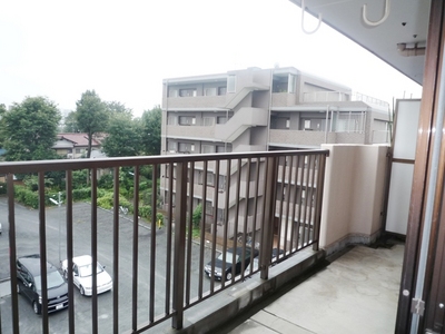 Balcony. Spacious balcony