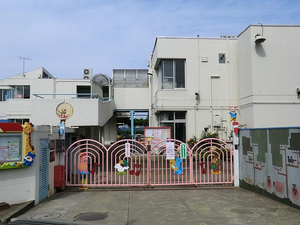 kindergarten ・ Nursery. 350m until walnut nursery