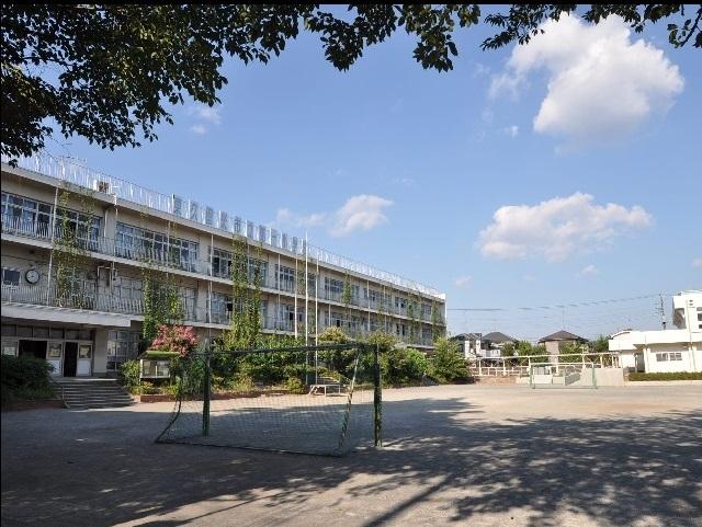 Primary school. Higashi Kurume Municipal to the first elementary school 345m