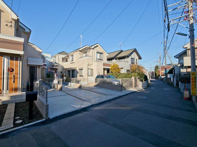 Local appearance photo. Because there is you out in the place where entered one from the time also increases as of the close from the train station to the family, Privacy is ensured site (December 2013) Shooting