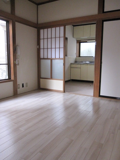 Living and room. Kitchen next to Western-style