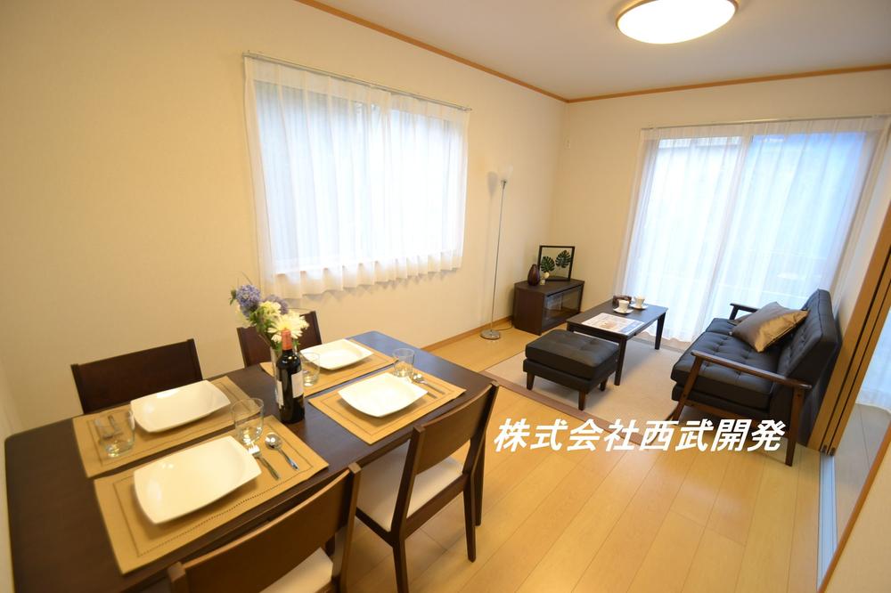 Same specifications photos (living). (G Building) same specification