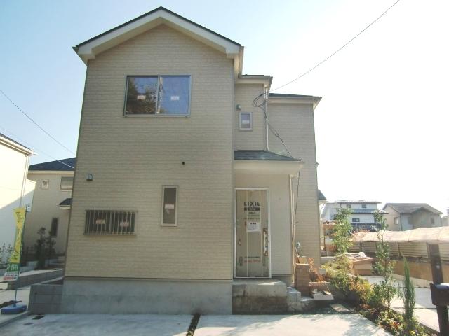 Local appearance photo. Local A Building (November 2013) Shooting