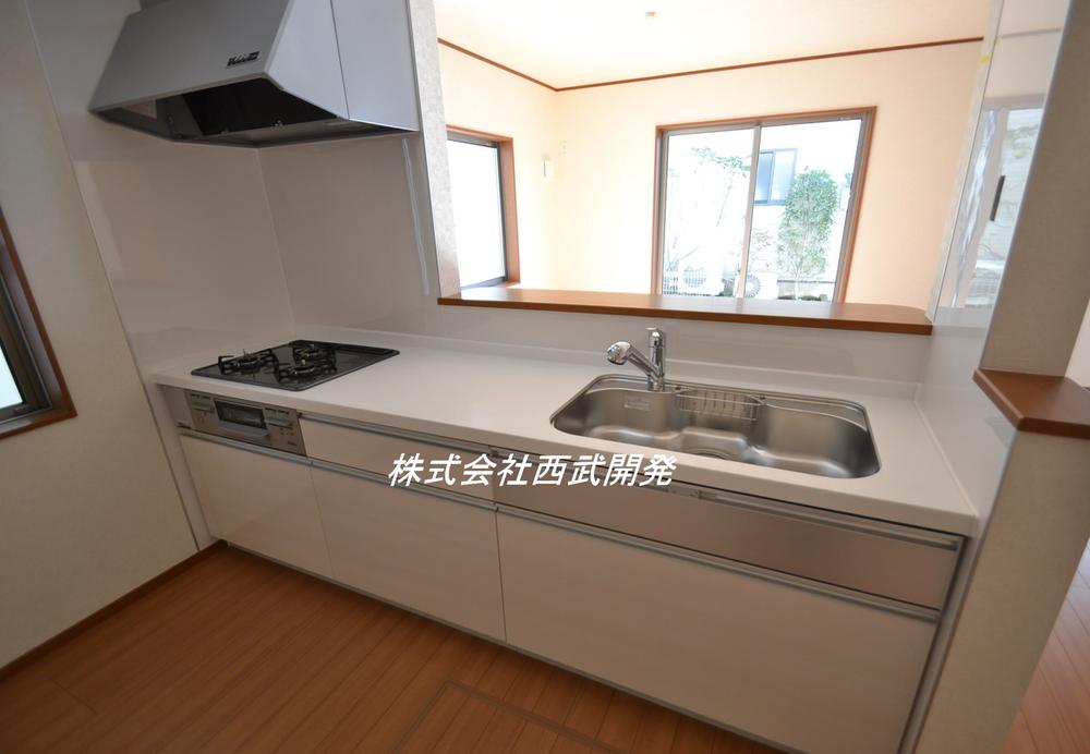 Same specifications photo (kitchen). (Building 2) same specification Panel color, etc. might be different. 