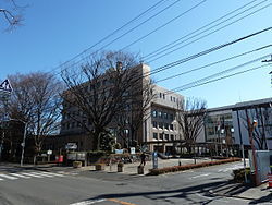 Government office. Higashimurayama 633m to City Hall (government office)