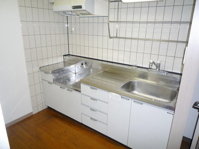 Kitchen. Wide and easy to use
