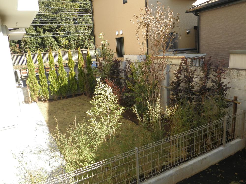 Garden. Local (11 May 2013) Shooting