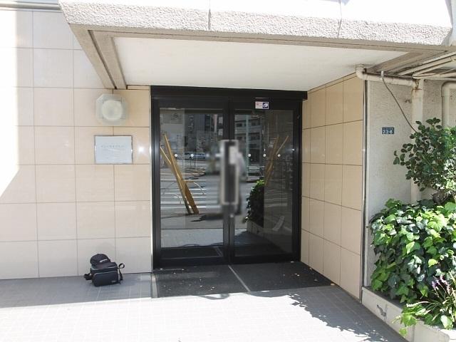 Entrance. Sunny Life Kumegawa Entrance