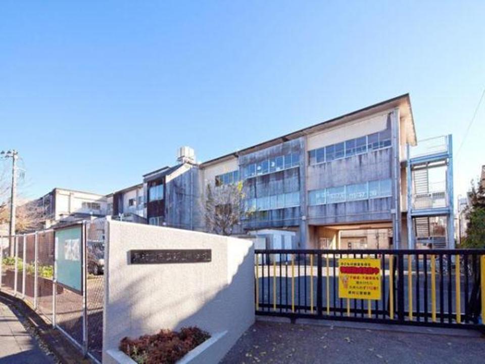 Primary school. Higashimurayama stand Hagiyama to elementary school 577m