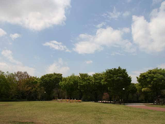 park. 1826m to Metropolitan Higashimurayama Central Park (park)