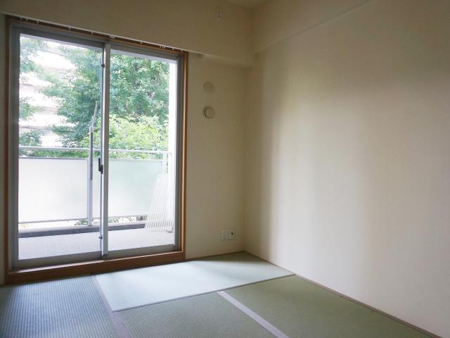 Non-living room. Kokorokosu Tokyo Kumegawa Japanese-style room