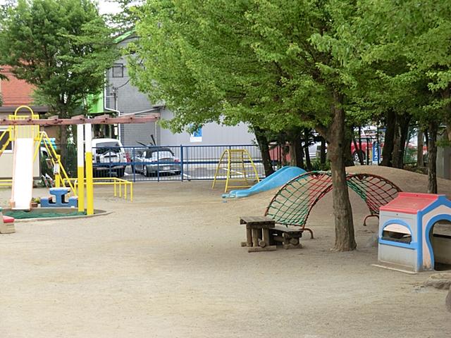 kindergarten ・ Nursery. Higashimurayama 464m to stand third nursery