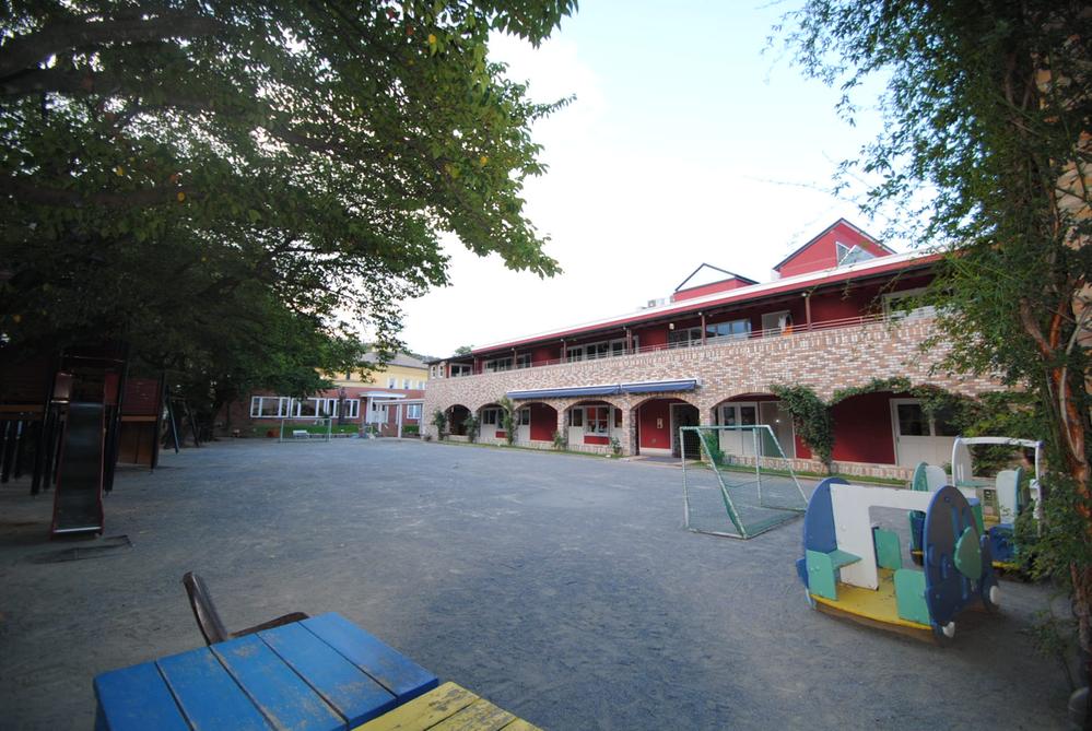 kindergarten ・ Nursery. 410m until the seminal heart kindergarten