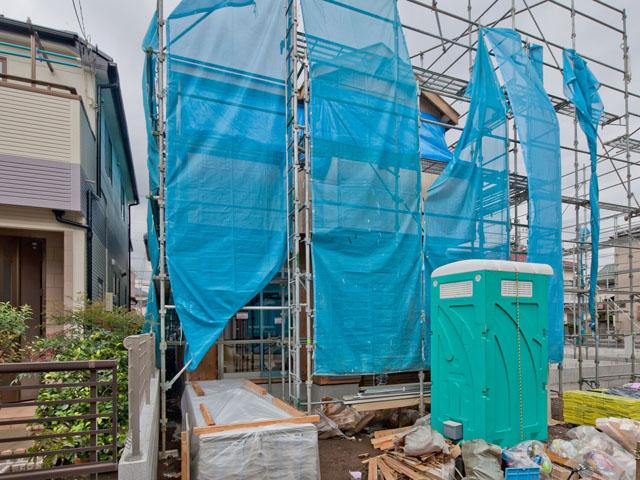 Local appearance photo. Local (11 May 2013) Shooting