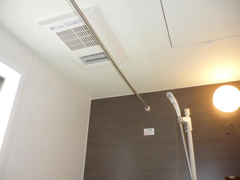 Cooling and heating ・ Air conditioning. Air Heating Bathroom Dryer