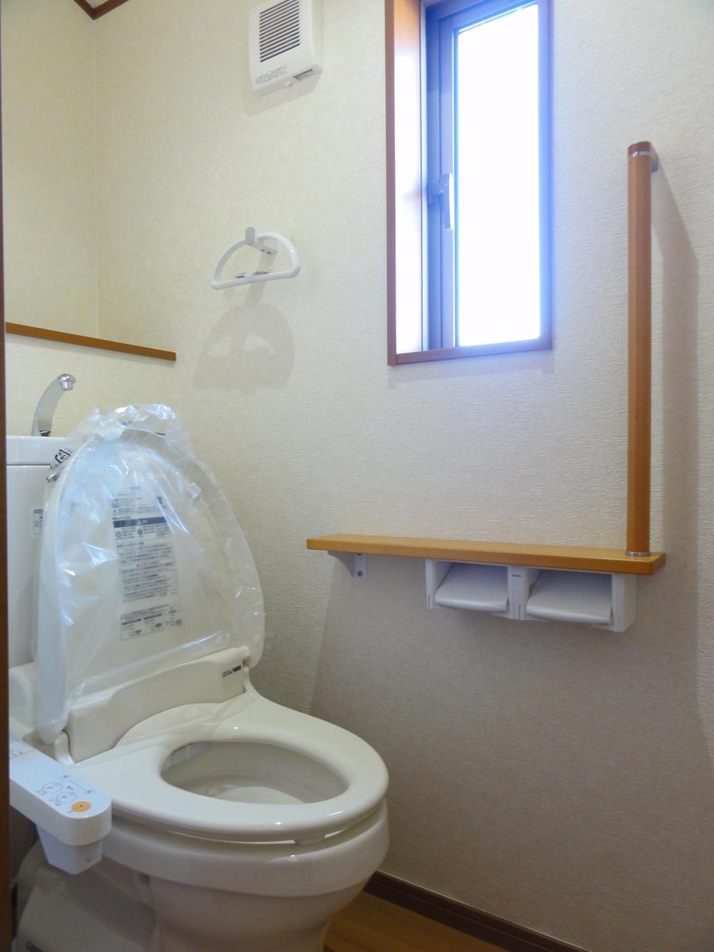 Same specifications photos (Other introspection). 1 ・ Second floor Washlet standard equipment