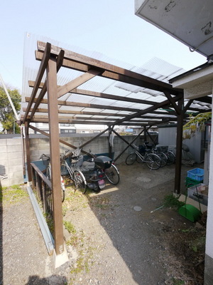 Other common areas. Bicycle-parking space