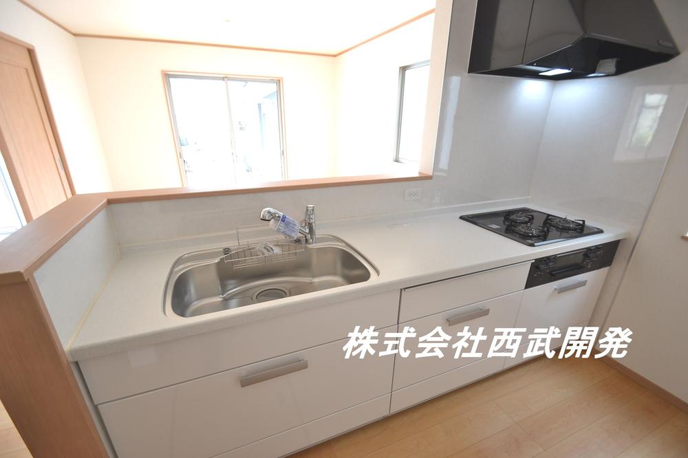 Same specifications photo (kitchen). (1 Building) same specification (panel color, etc. may vary)
