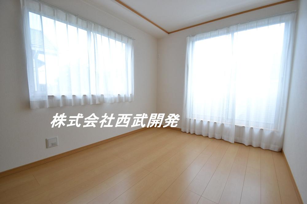 Same specifications photos (Other introspection). (Building 2) same specification room