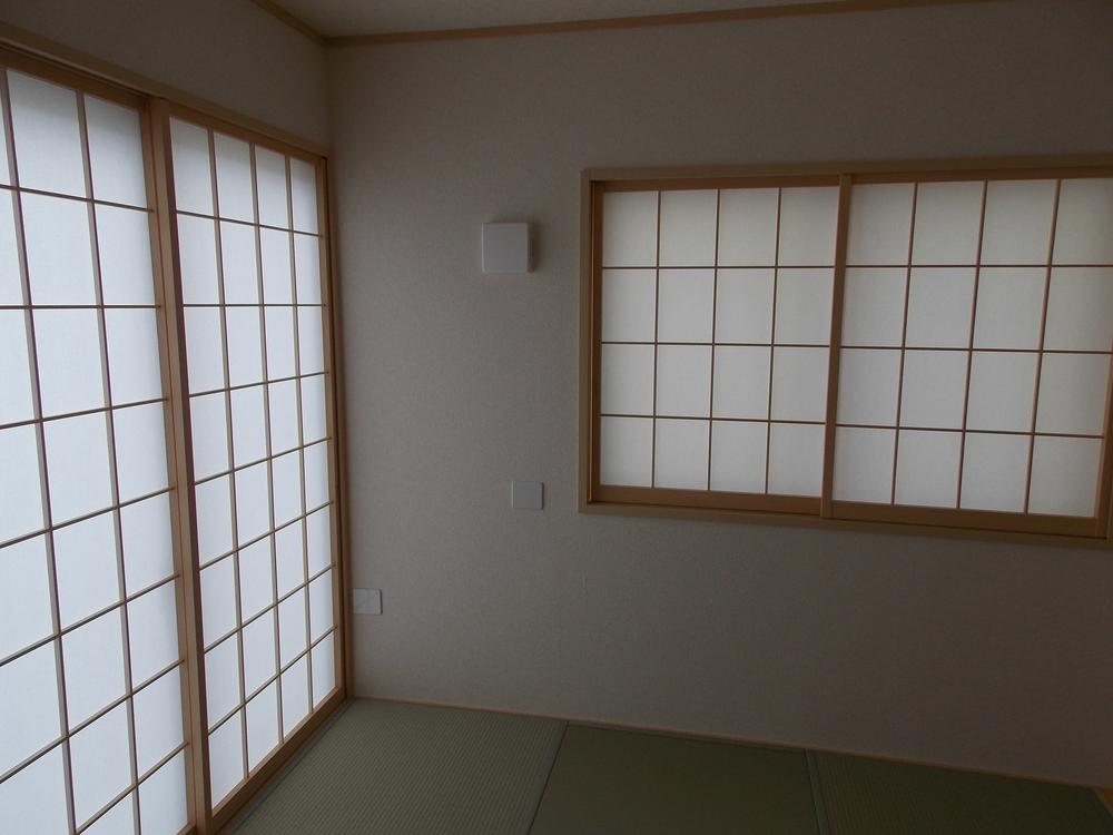 Non-living room. Indoor (11 May 2013) Shooting