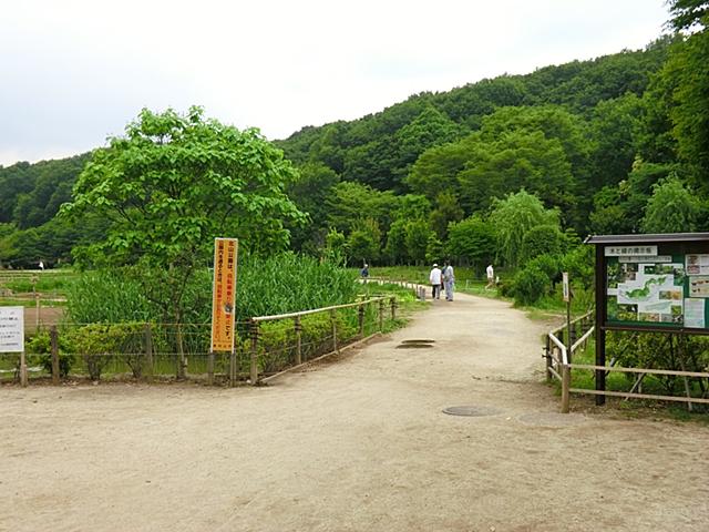 park. It is a famous park in the 1400m iris to City Kitayama park