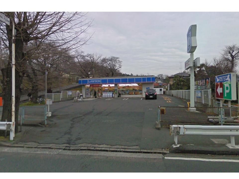 Convenience store. 736m until Lawson Seibu Musashiyamato Ekimae