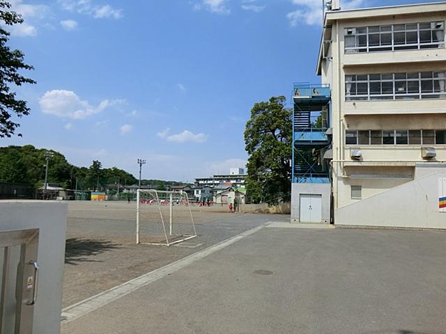 Primary school. 1120m until Kasei elementary school