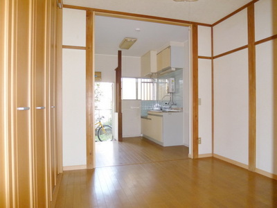 Living and room. Floor flooring