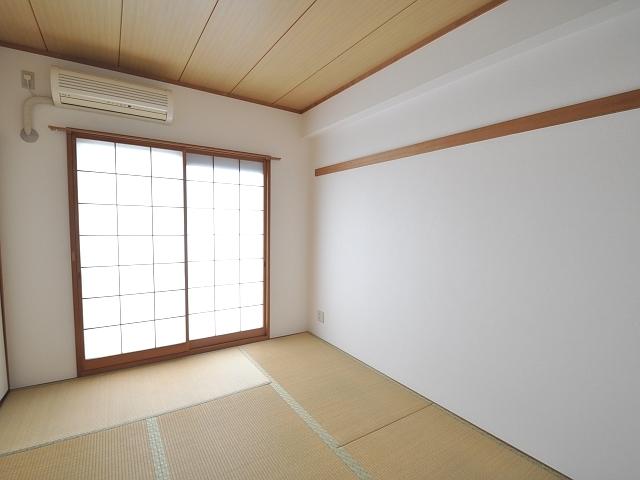 Non-living room. Sunrise Mansion Tamagawa Japanese-style room