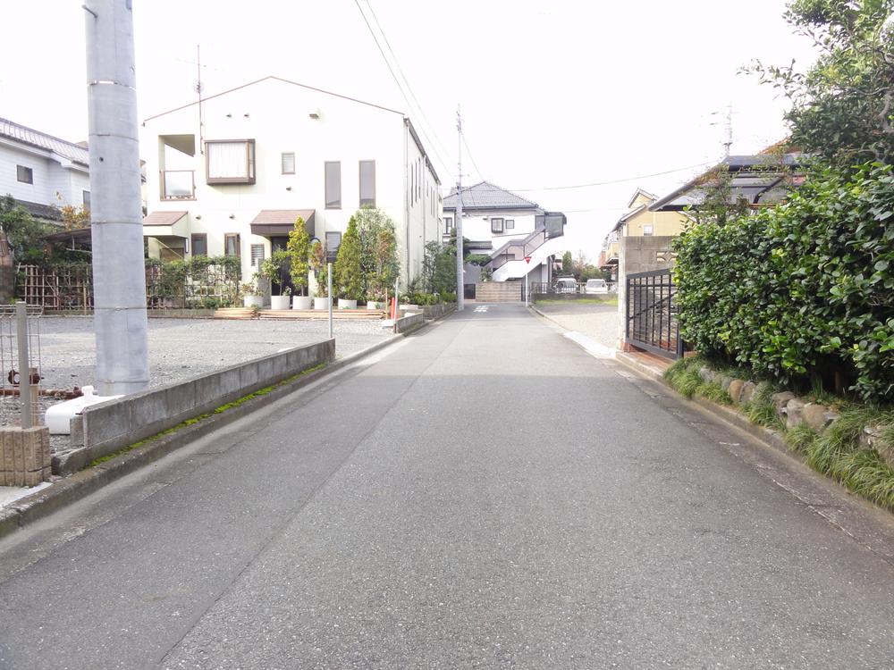 Local photos, including front road. Front road 4M public road (west direction)  ■ Co., the housing market ■ 