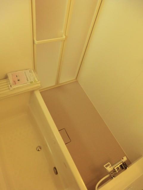 Bathroom. 5 Building bathroom