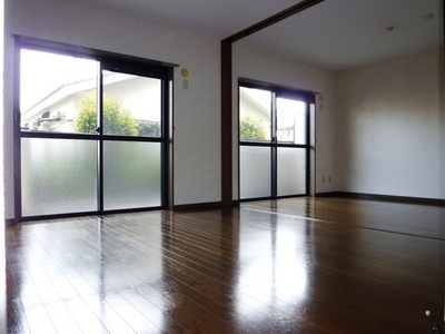 Living and room. 18 Pledge of living