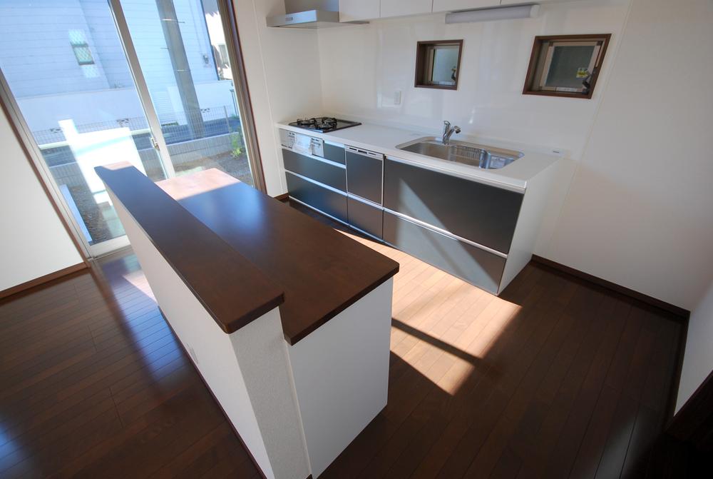 Kitchen. Local (11 May 2013) Shooting