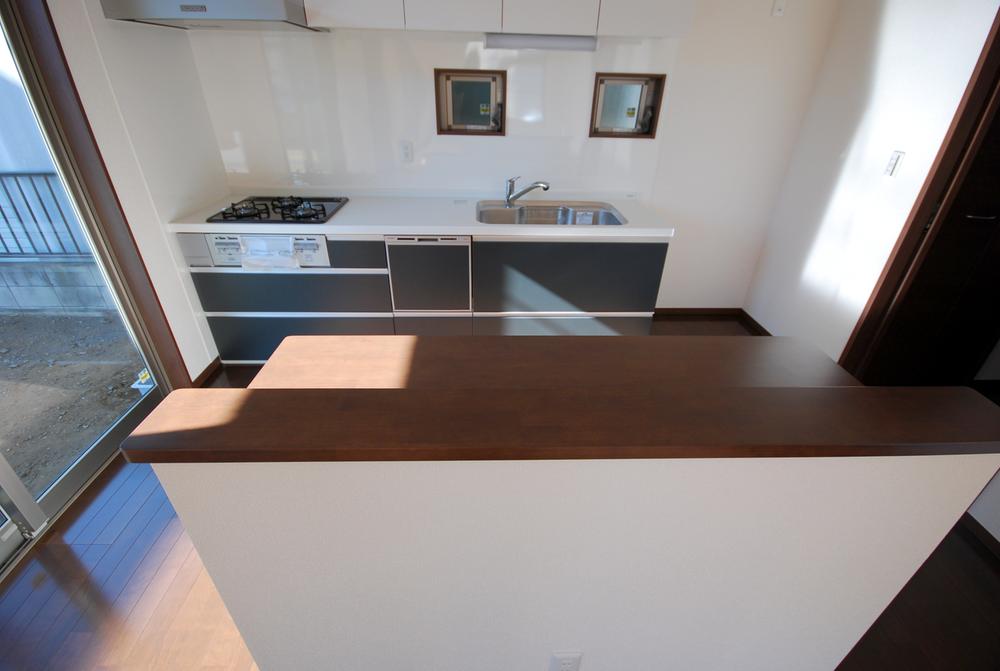 Kitchen. Local (11 May 2013) Shooting