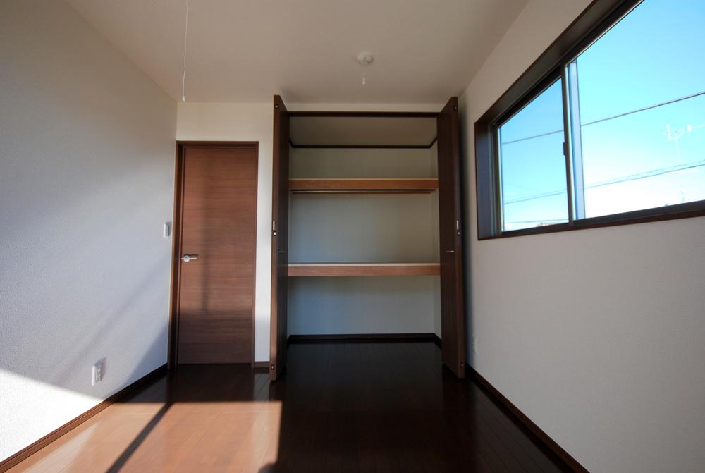 Receipt. Local (11 May 2013) Shooting