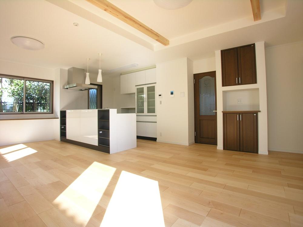 Same specifications photos (living). Living (same specifications)