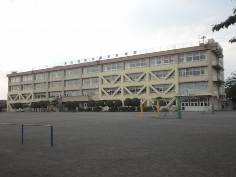 Primary school. 1986m until Higashiyamato Municipal tenth elementary school (elementary school)